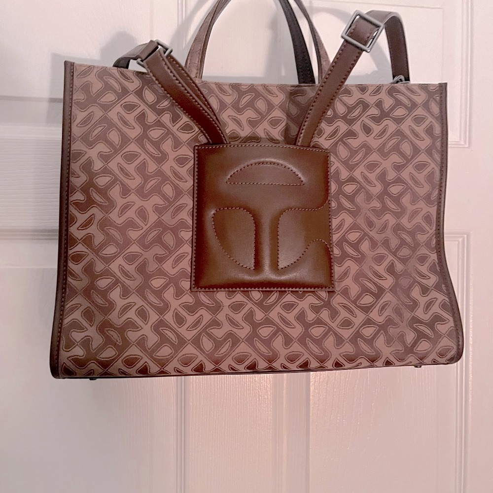 TELFAR. MEDIUM